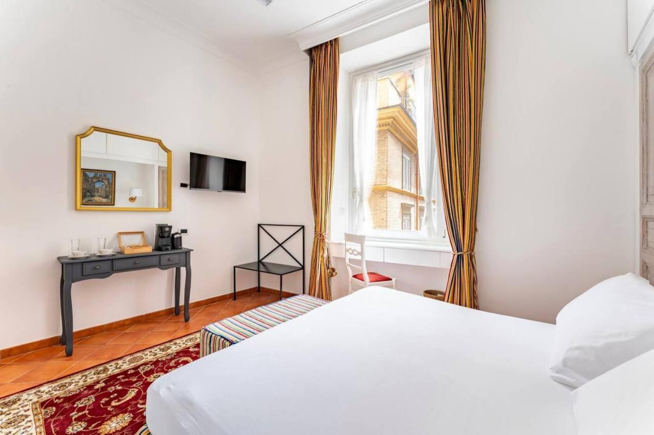 فندق Fori Imperiali Luxe Mansion روما المظهر الخارجي الصورة